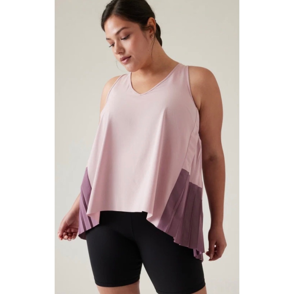 Athleta Swing Forward Pleated Tank Pink Purple Colorblock V-Neck Top Medium NEW